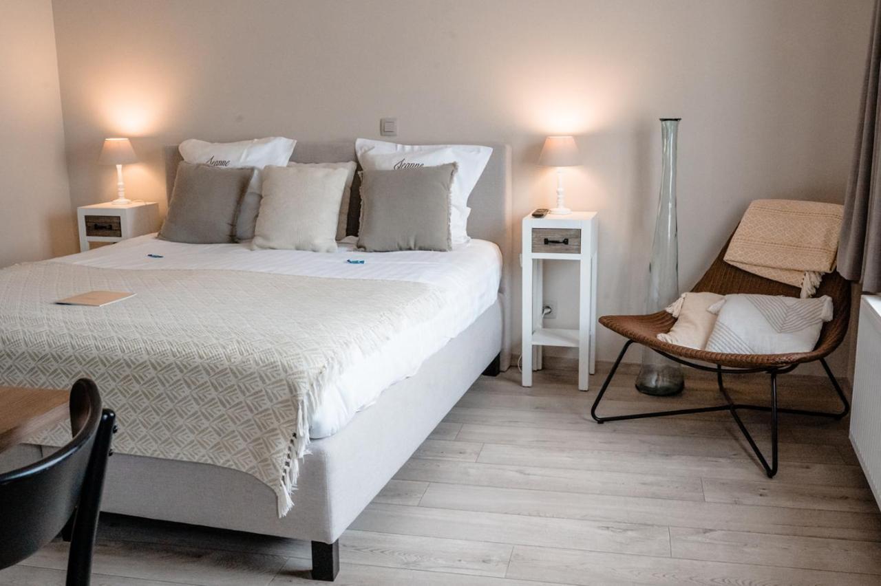 Jeanne Bed & Breakfast Nieuwpoort Bagian luar foto